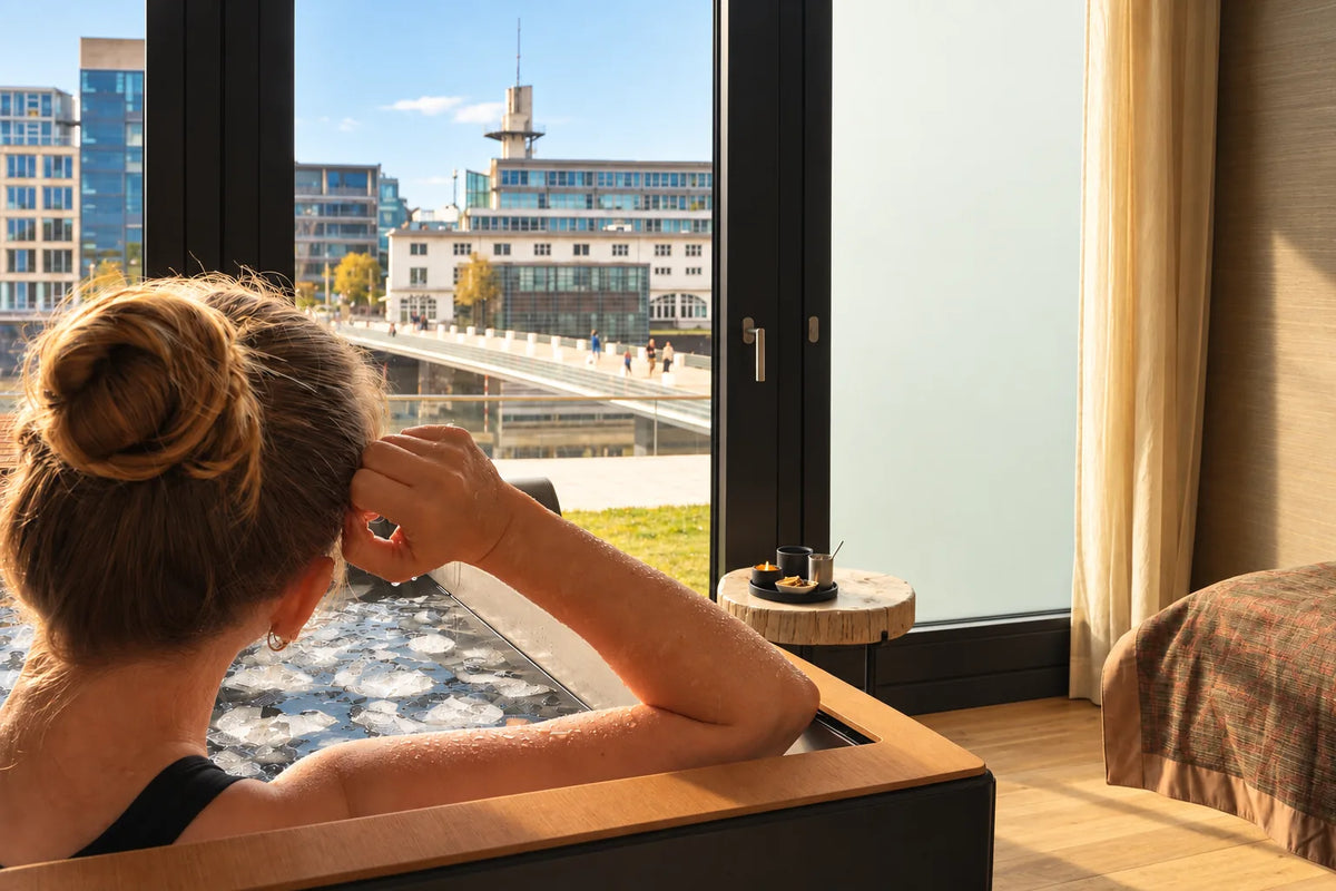 Eisbaden nach der Sauna: Reihenfolge & Risiken